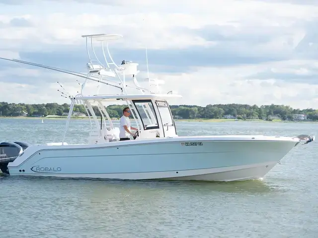 Robalo 30'