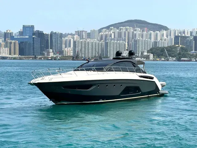 Azimut Atlantis 58