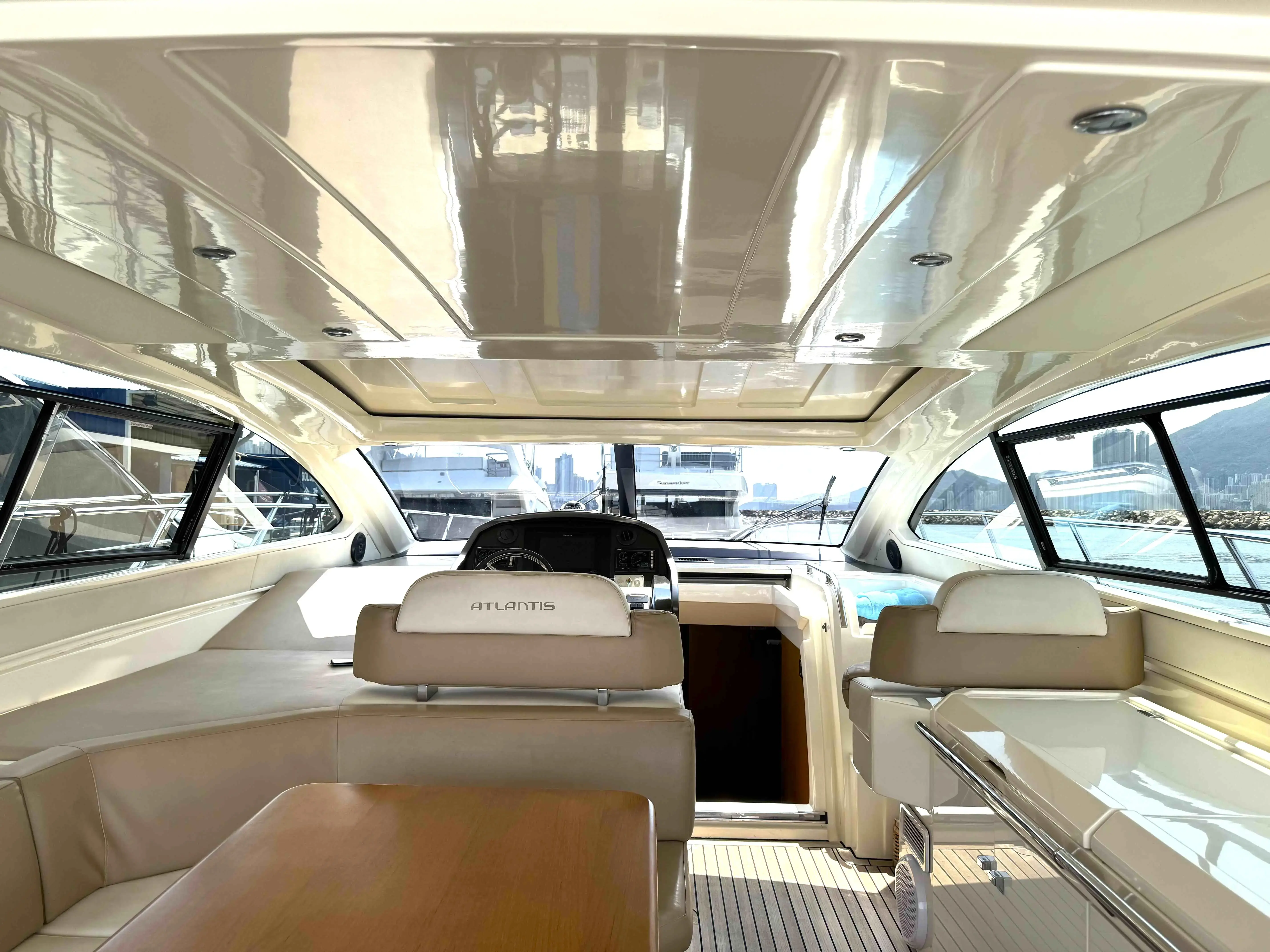 2012 Azimut atlantis 58