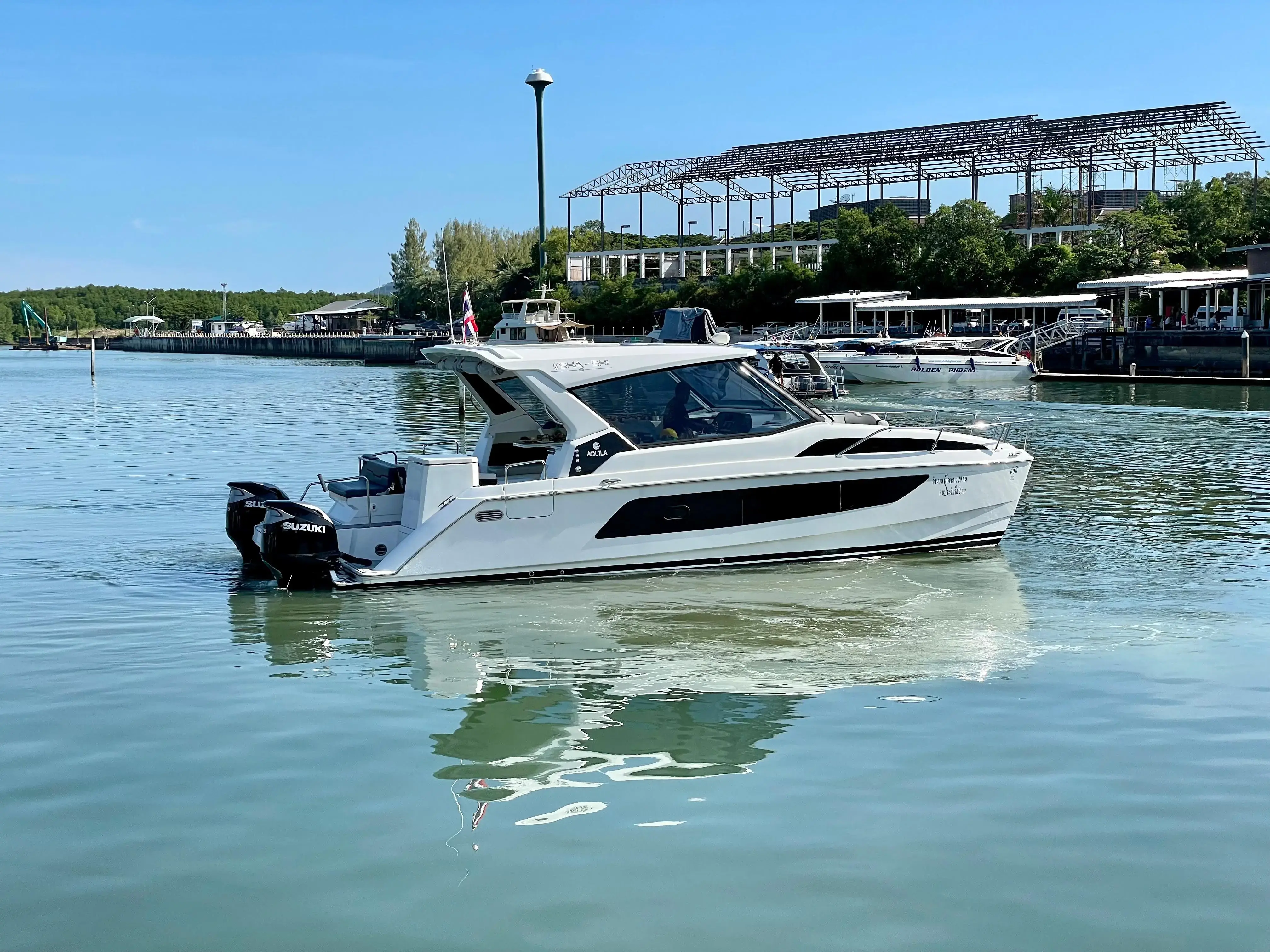 2017 Aquila 36 sport