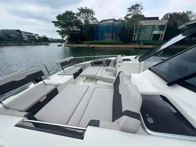 Aquila 36 Sport