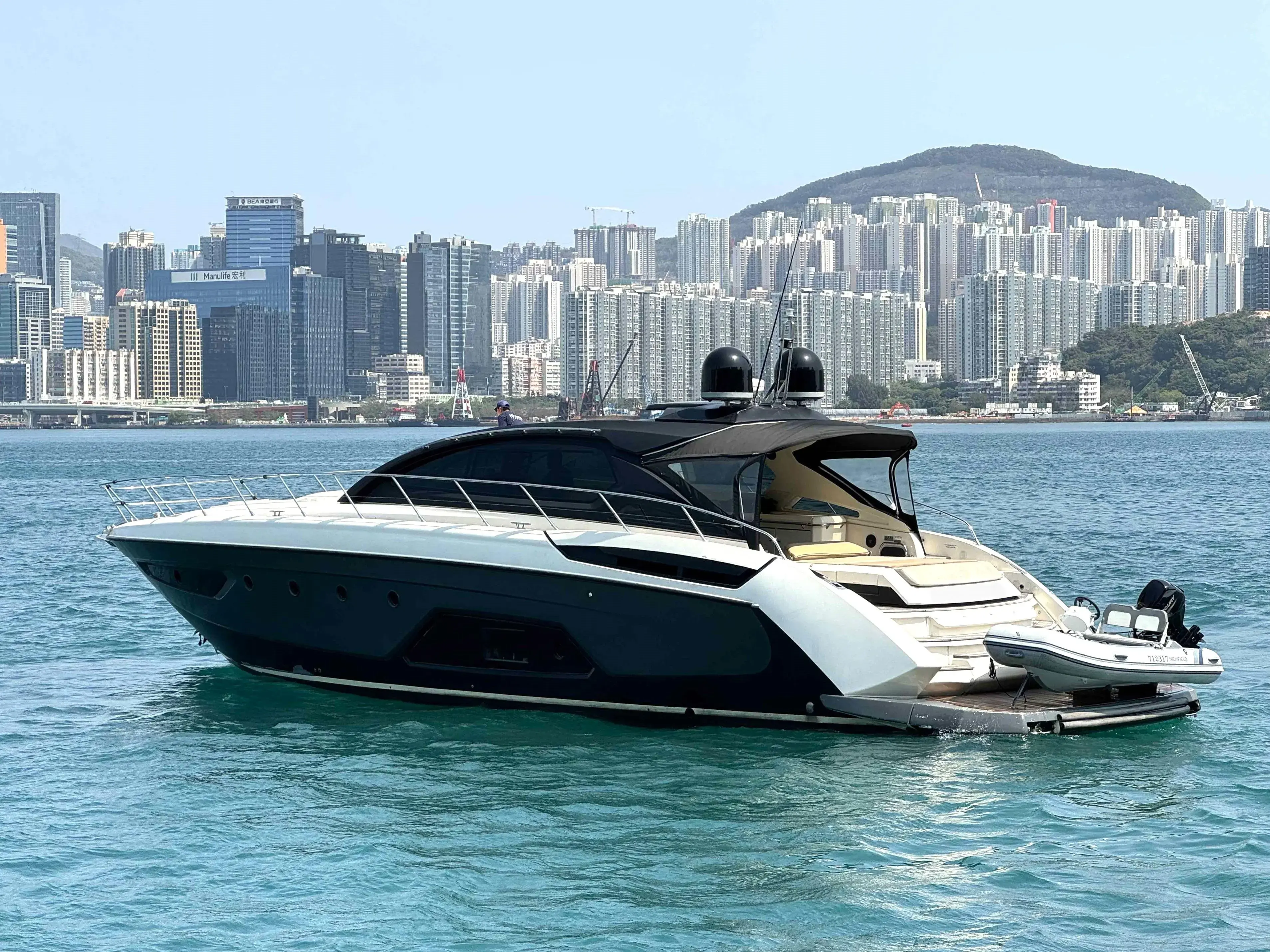 2012 Azimut atlantis 58