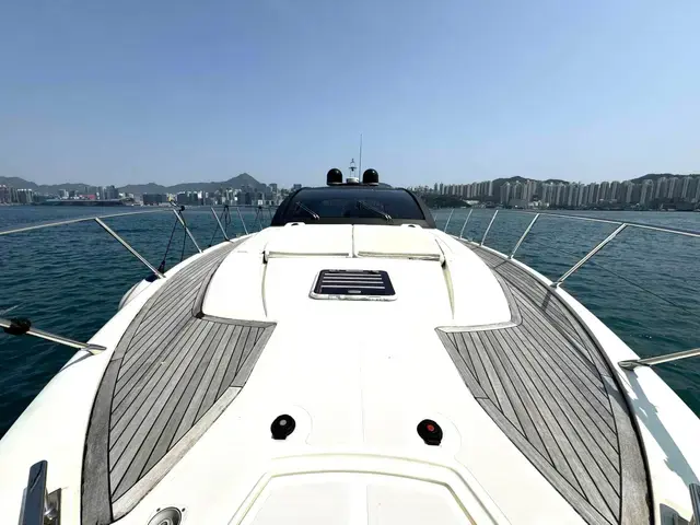 Azimut Atlantis 58