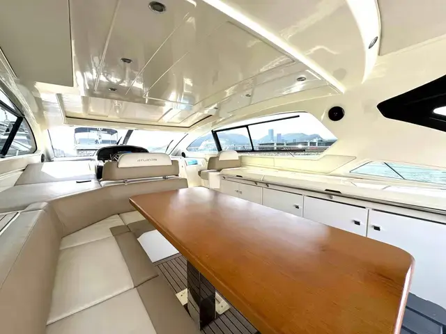 Azimut Atlantis 58