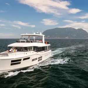 2022 Beneteau Grand Trawler 62