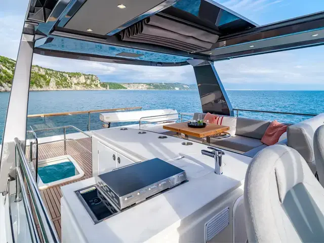 Beneteau Grand Trawler  62