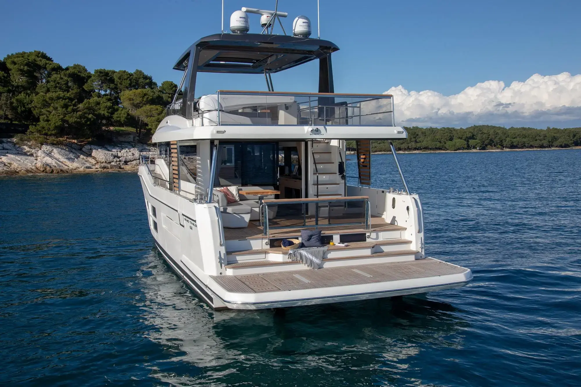 2022 Beneteau grand trawler 62