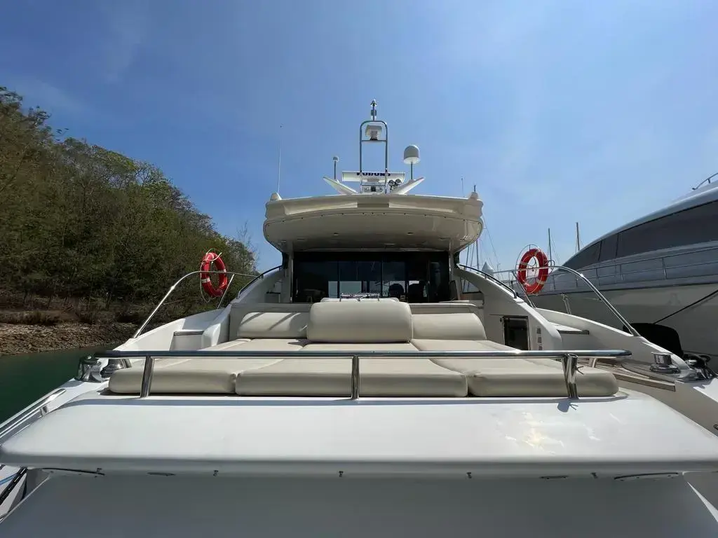 2010 Princess v62