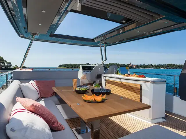 Beneteau Grand Trawler  62