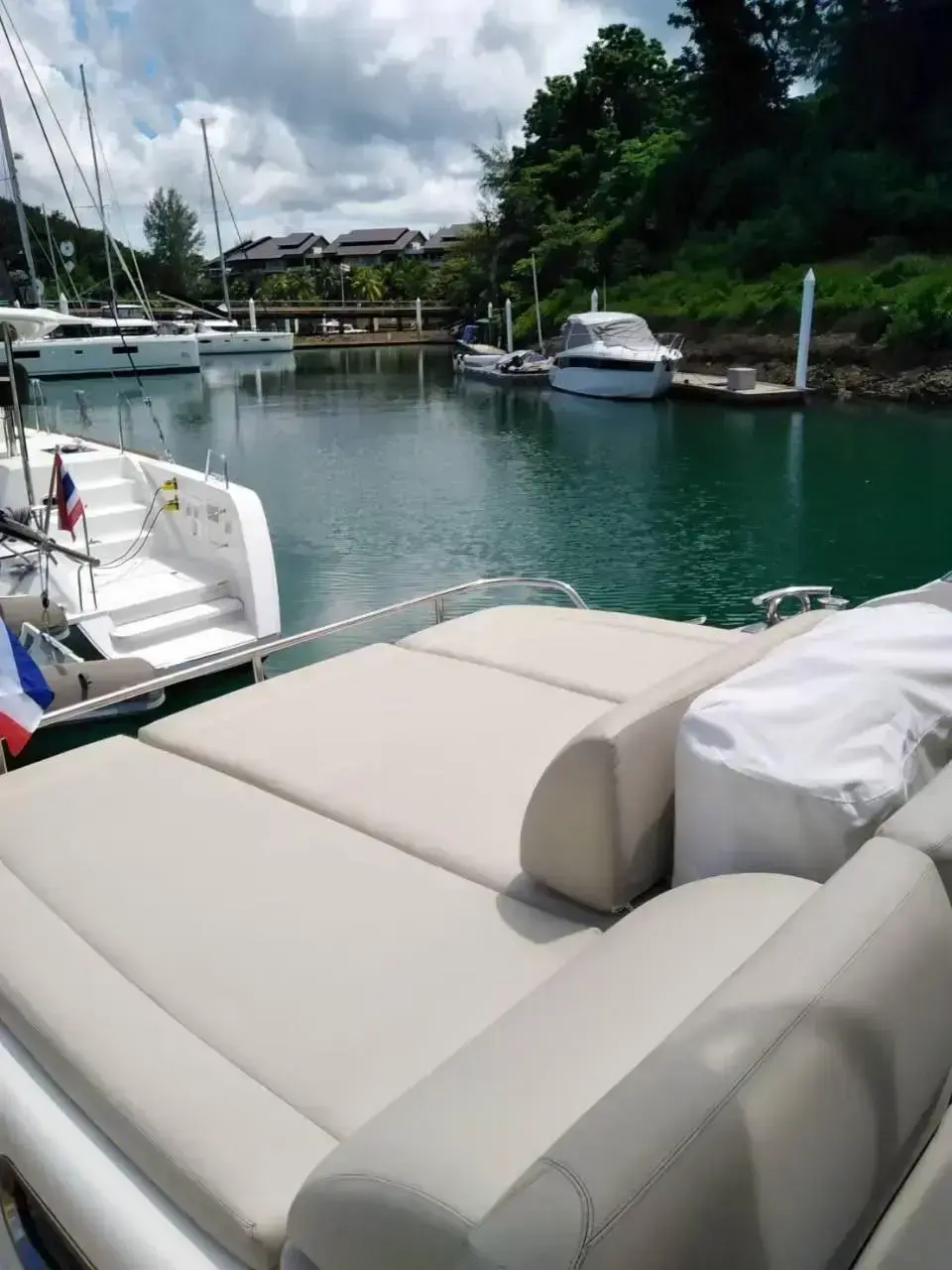 2010 Princess v62