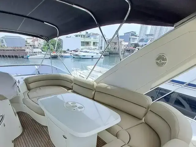 Azimut 62e