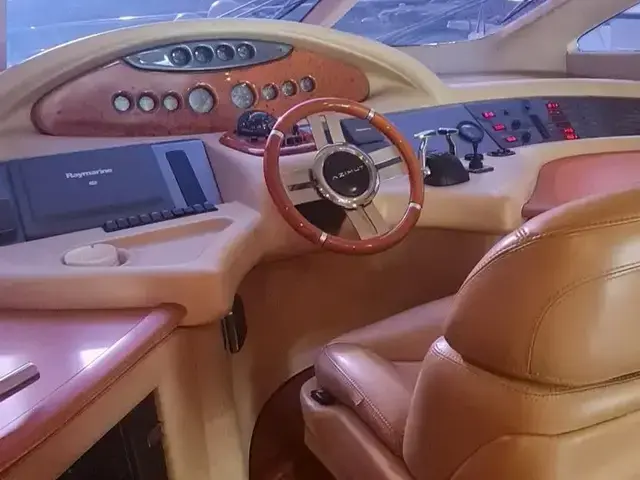 Azimut 62e