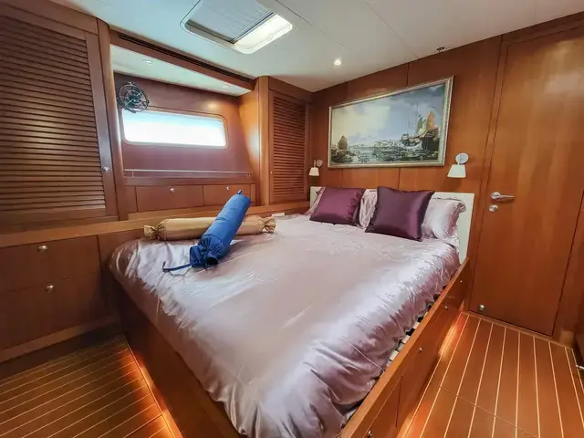 Nautor Swan 90