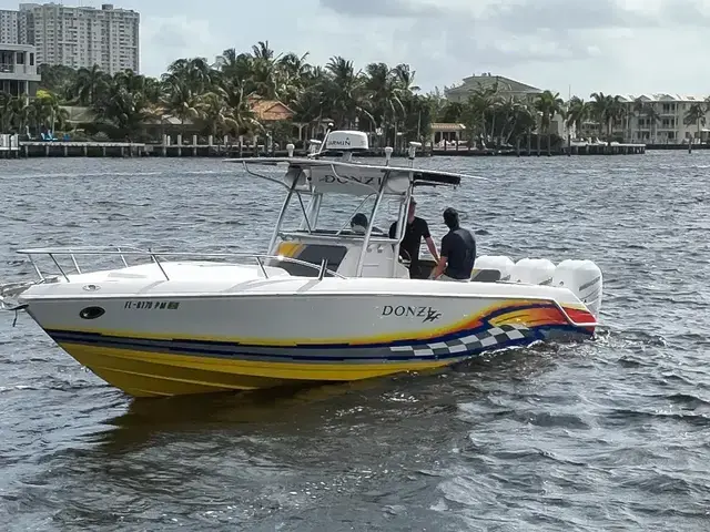 Donzi Boats 35'