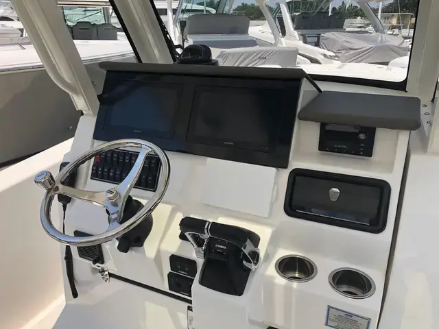 Pursuit 288 Sport