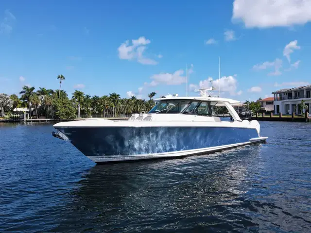 Tiara Yachts 48 Ls