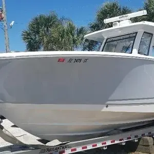 2021 Robalo R360