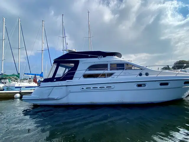 Sealine F44 Flybridge