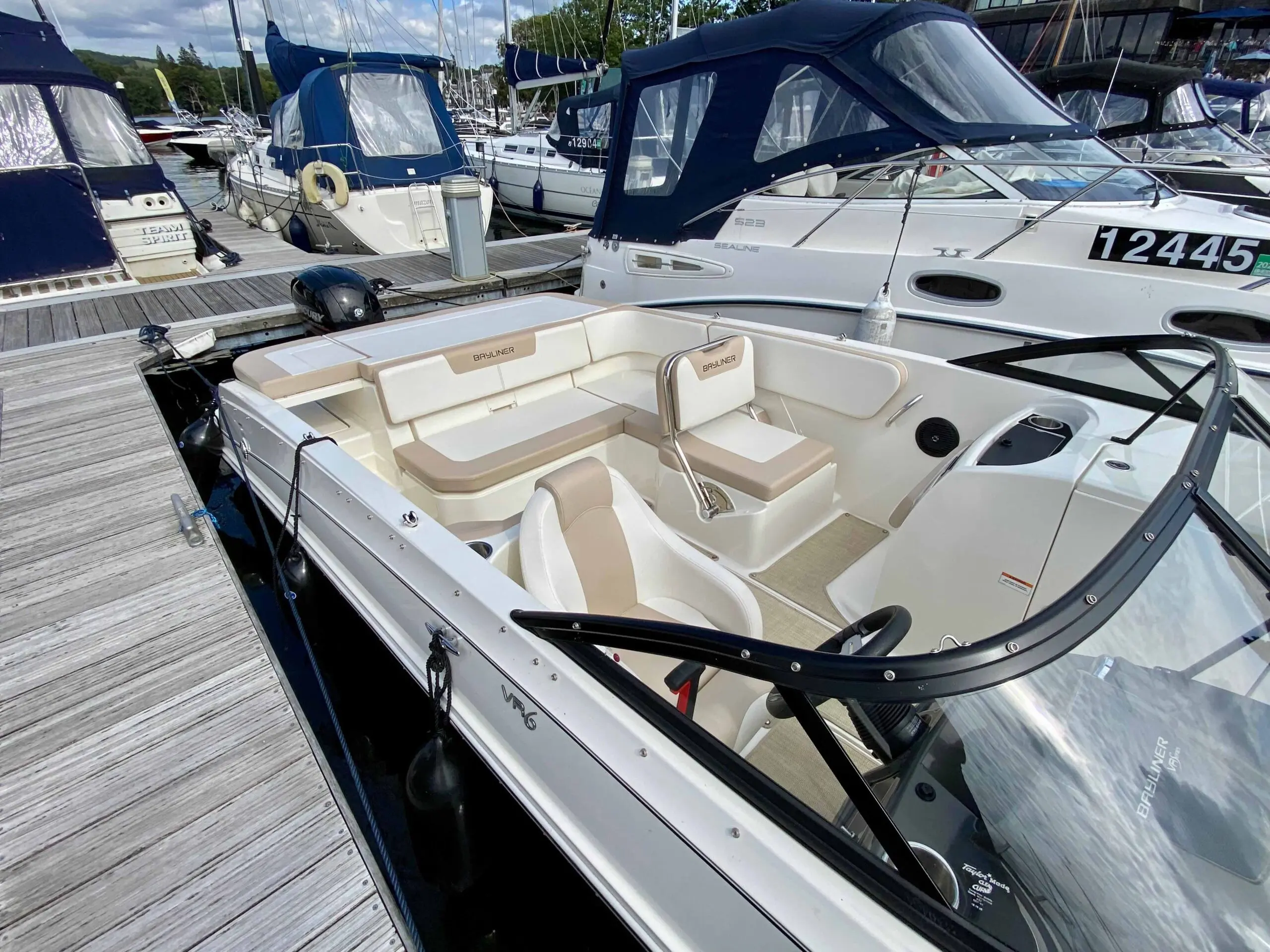 2018 Bayliner vr6 bowrider