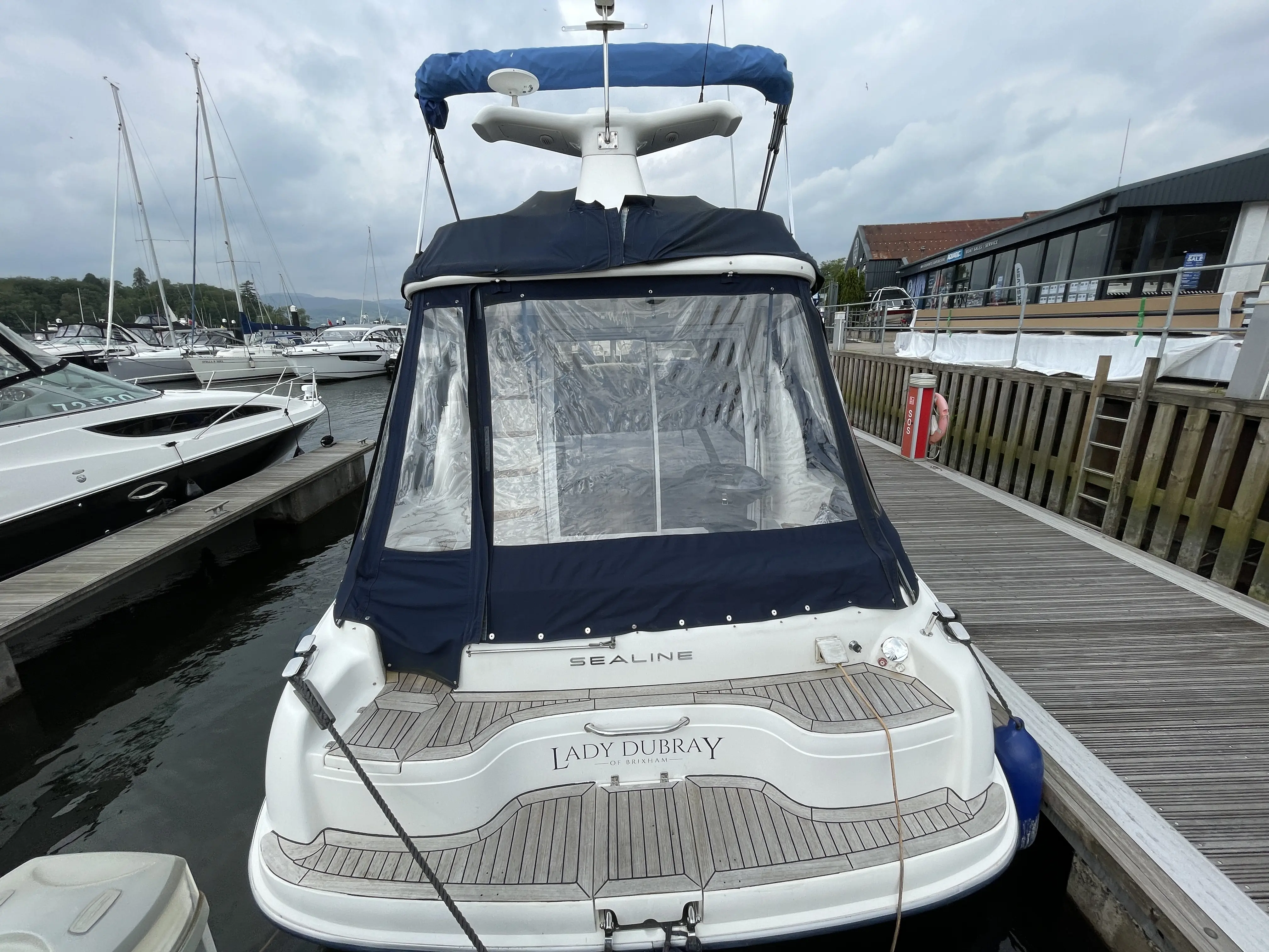 2002 Sealine f33 flybridge