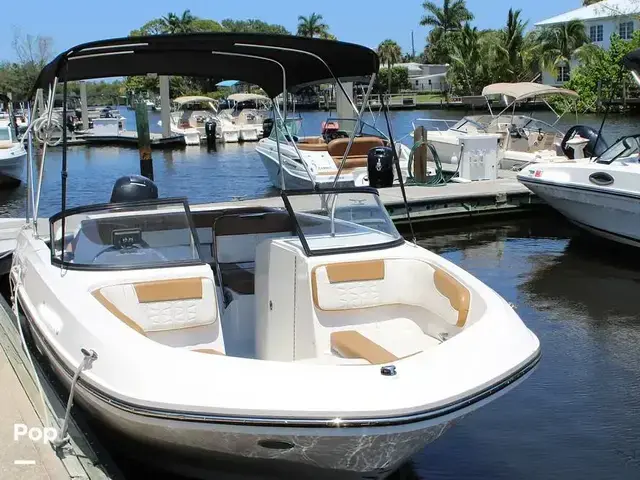 Bayliner VR6 OB