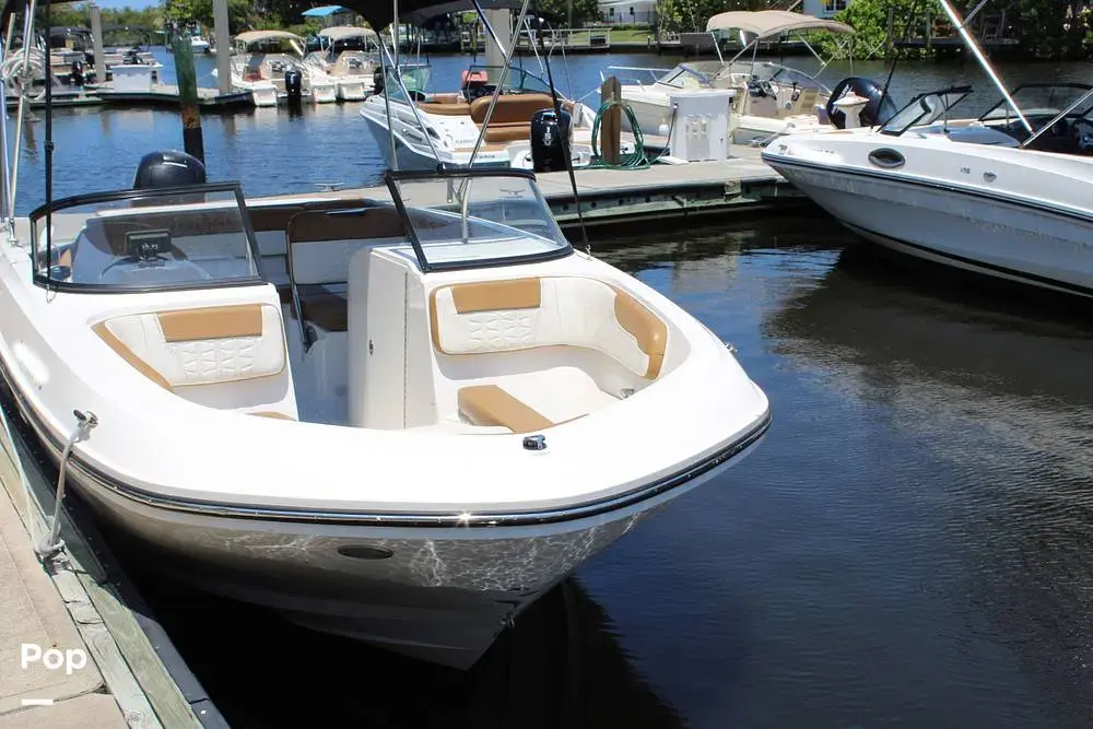 2022 Bayliner vr6 ob