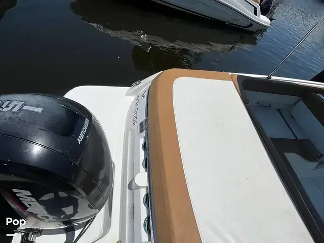 Bayliner Vr6