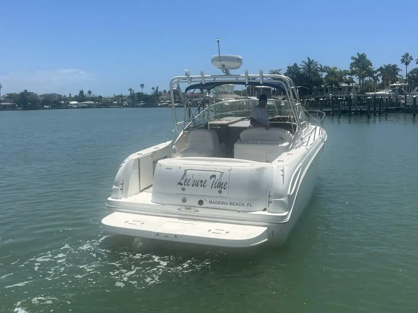 2004 Sea Ray 290 amberjack