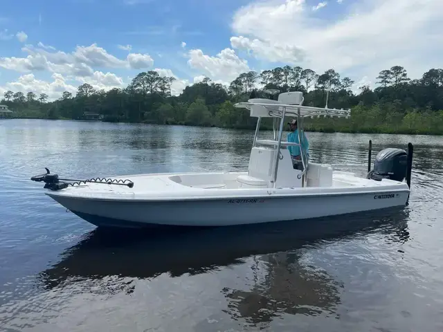 Contender 26 Bay