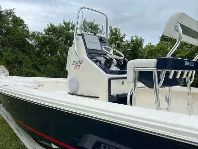 Pathfinder Boats 2300 HPS