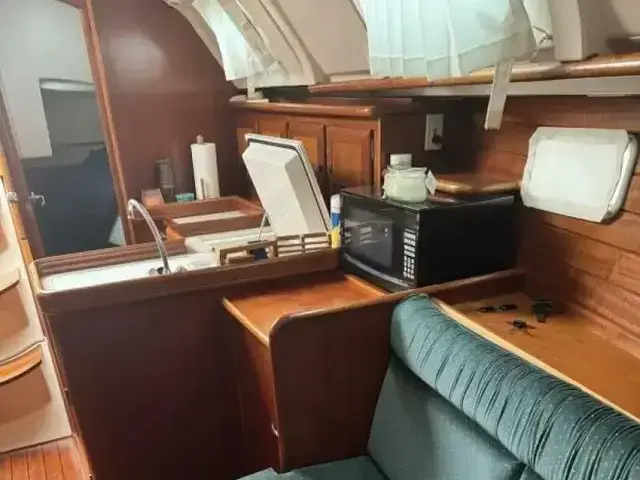 Beneteau 381 Oceanis