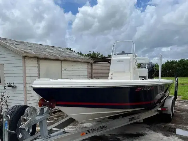 Pathfinder Boats 2300 HPS