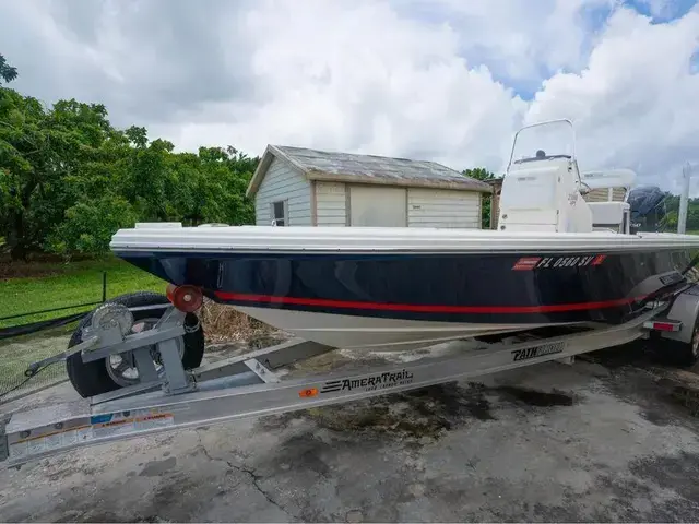 Pathfinder Boats 2300 HPS