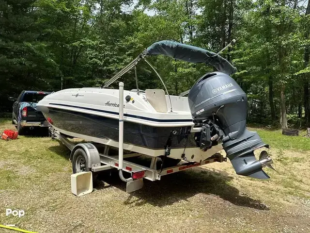 Hurricane SunDeck Sport 188 OB