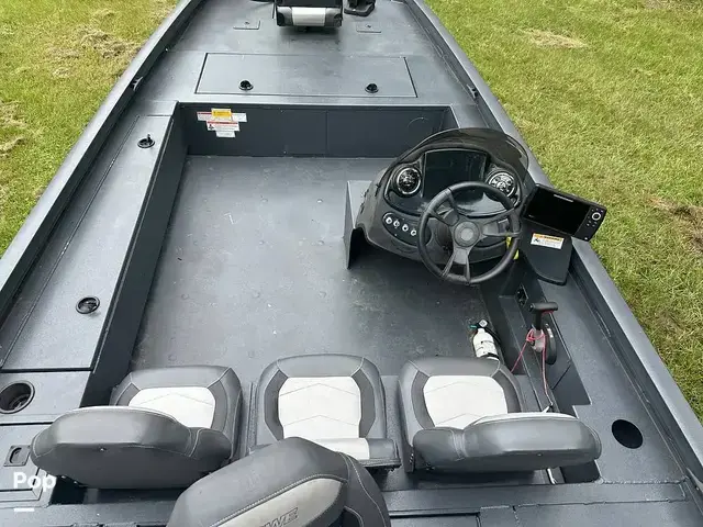 Lowe Catfish 20