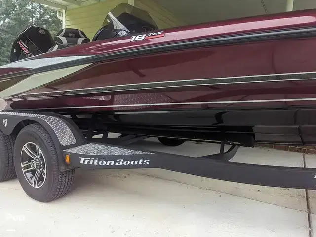 Triton Boats 18 TRX