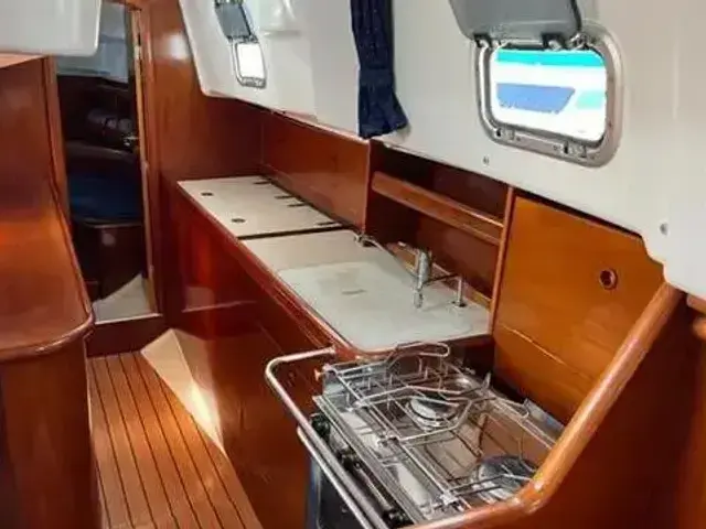 Beneteau Oceanis 36 Cc