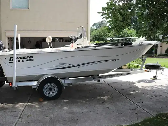 Carolina Skiff 198 DLV