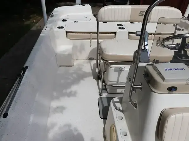 Carolina Skiff 198 DLV