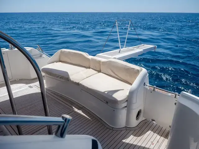 Fairline Squadron 58