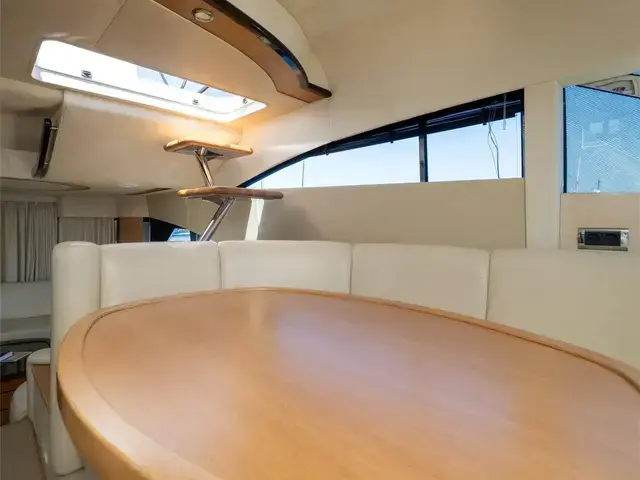 Fairline Squadron 58