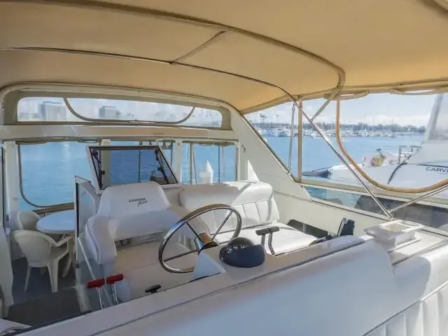 Carver 40'