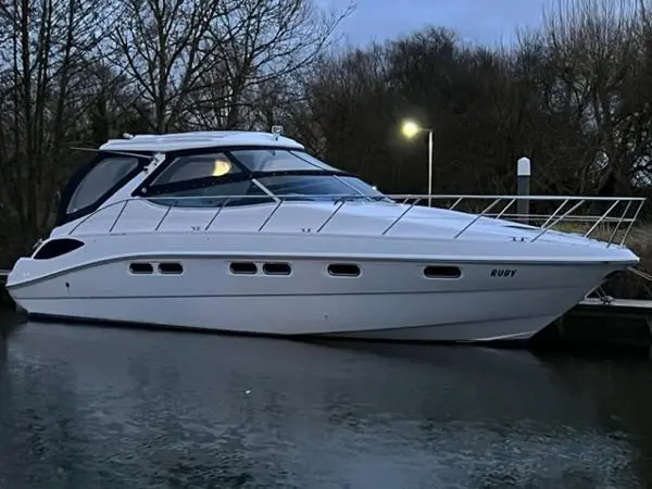 2002 Sealine s41