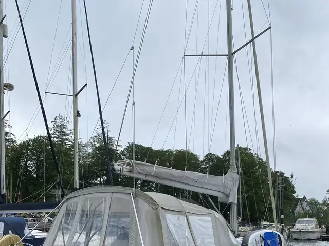 Hanse 350