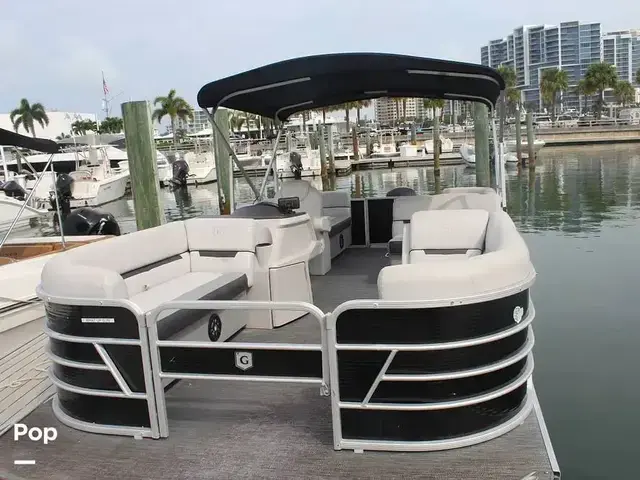 Godfrey Pontoon 2286SB Sweetwater