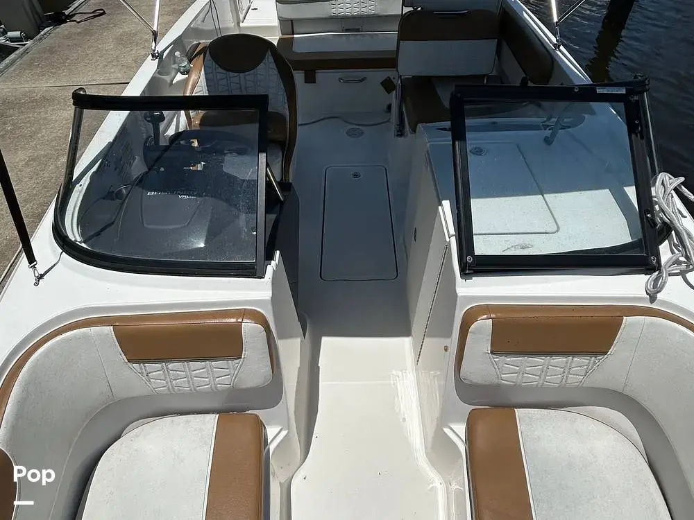 2022 Bayliner vr6