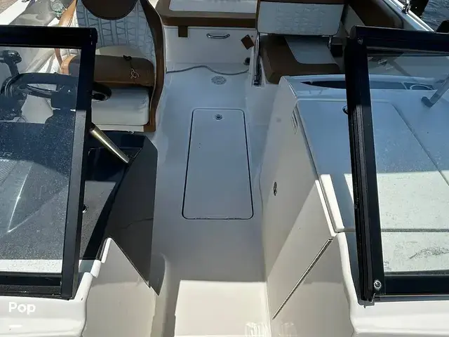 Bayliner Vr6