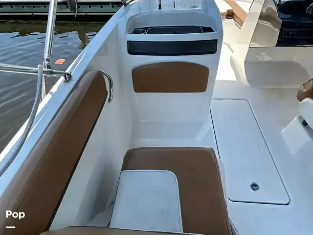 Bayliner Vr6