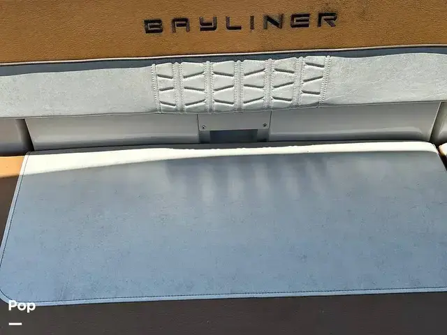 Bayliner Vr6