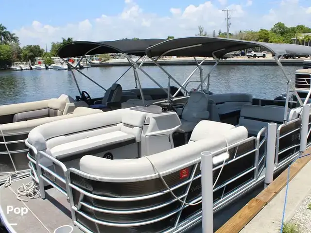 Godfrey Pontoon Sweetwater 2286